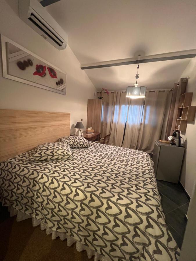 Suite Parentale Independante Marseilles Exterior foto